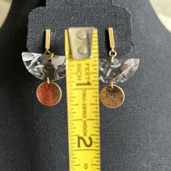 Abalone Look Earrings - Picture 3 of 5